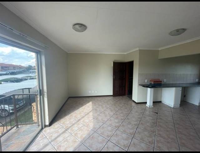 2 BEDROOM PROPERTY TO RENT IN RAVENSKLIP